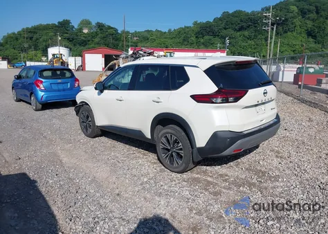 2021 Nissan Rogue Sv Intelligent Awd z USA, uszkodzony, nr VIN JN8AT3BB6MW215353